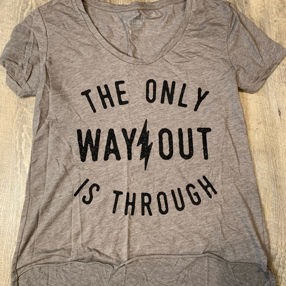 Hope for Harlow High low tee. Size Medium.